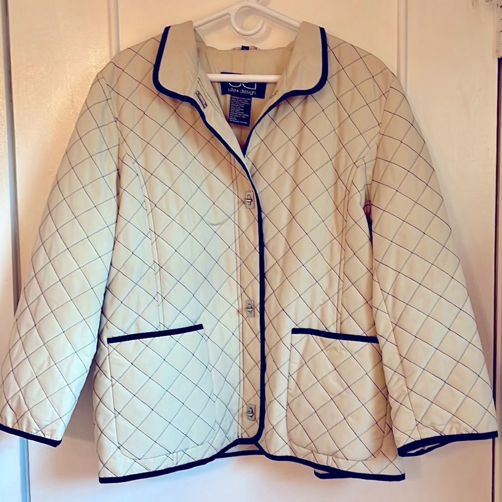 Utex Diamond Quilted Toggle Button Coat - image 4